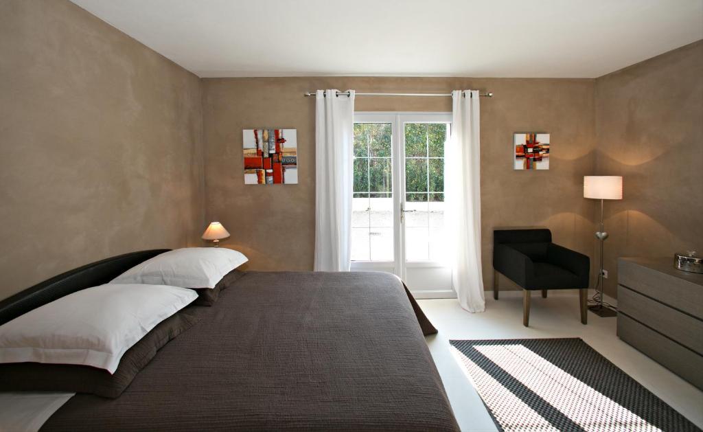 Couette-café Casabianca Saint-Tropez