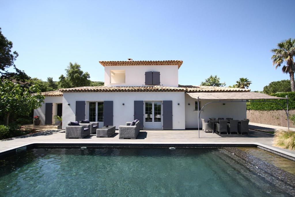 Casabianca Couette-café Saint-Tropez